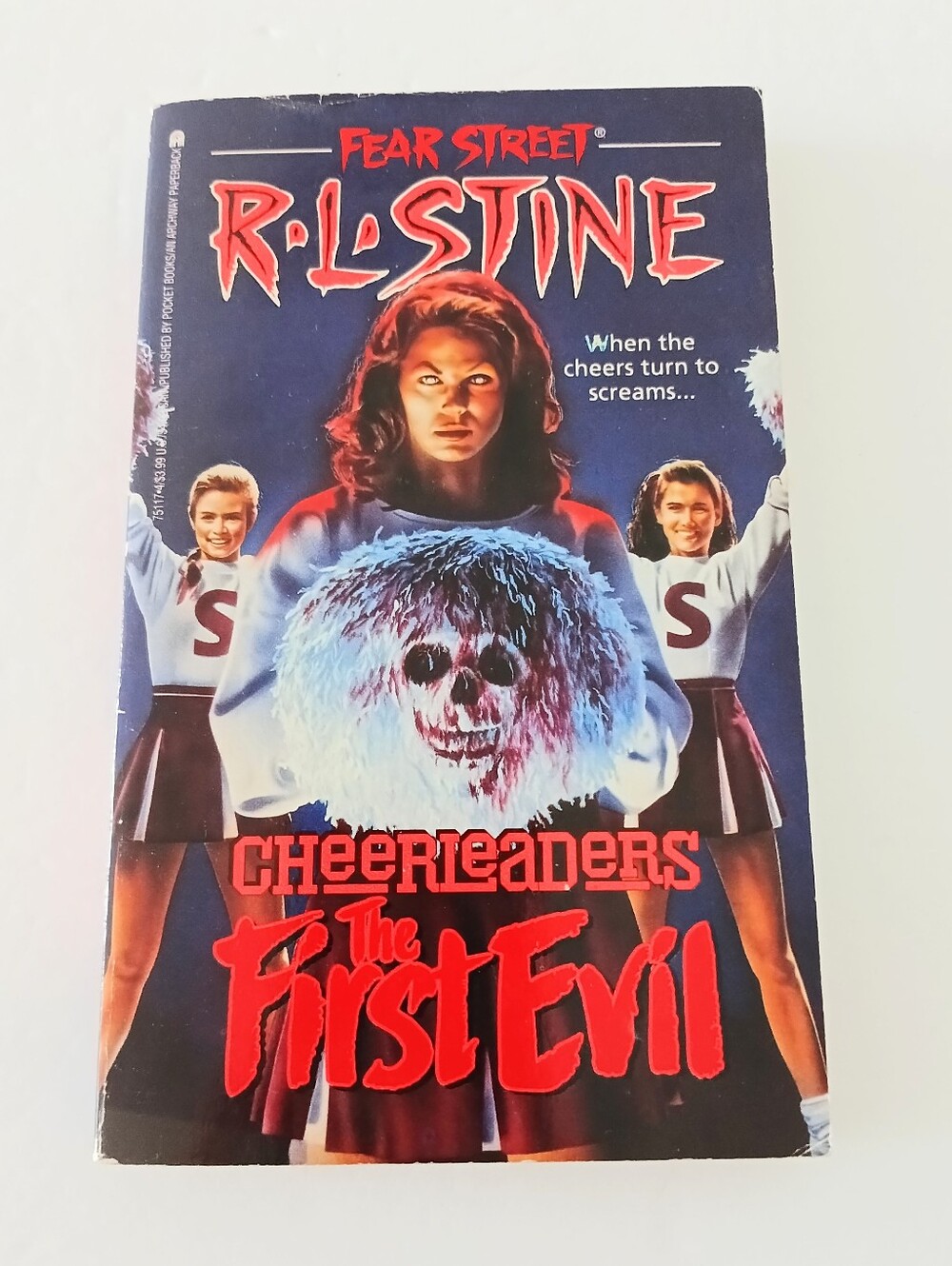 VTG 1992 Fear Street Cheerleaders The First Evil Book RL Stine YA Horror